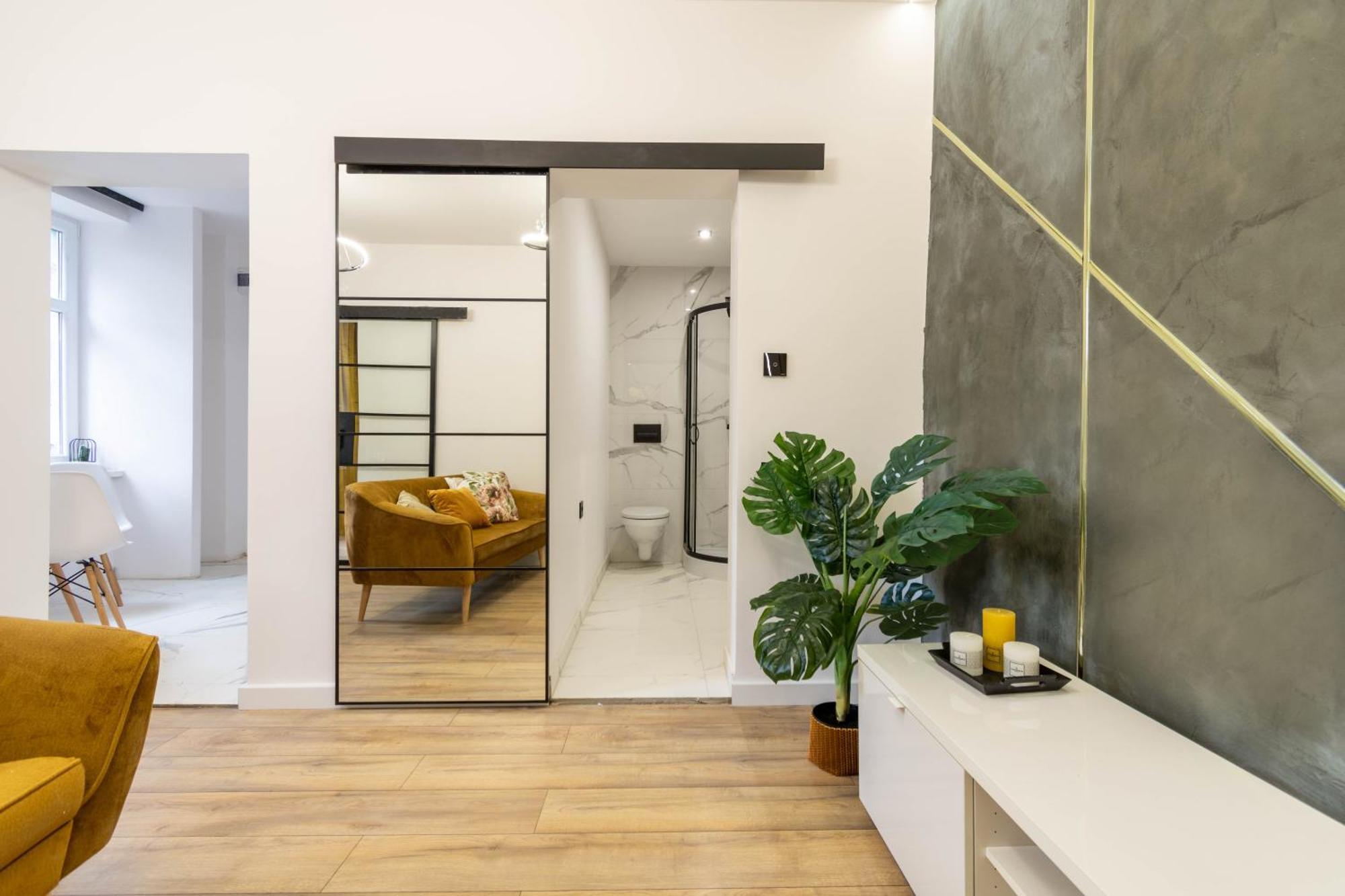 바이톰 Klimatyczny Apartament Wroclawska 아파트 외부 사진